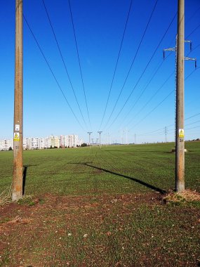 yol şehre elektrik.