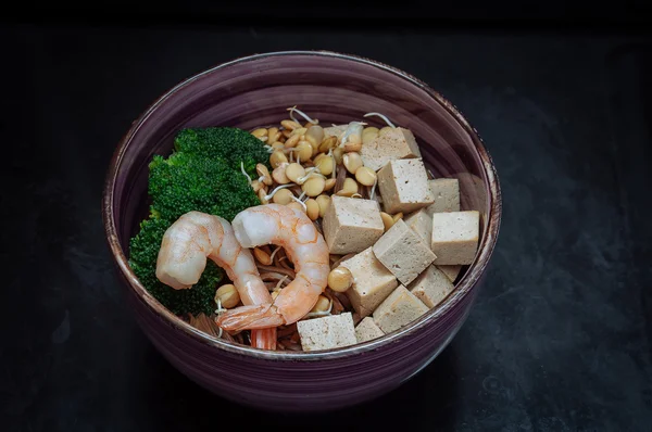 Soba with tofu, lentils sprouts, shrimp — Stock Image Soba with tofu, lentils sprouts, shrimp Stock Image