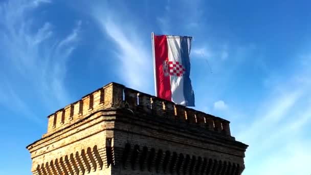 Chorvatská Vlajka Erby Vlaje Větru Citadele Pevnosti Osijek Chorvatsko Vizuální — Stock video