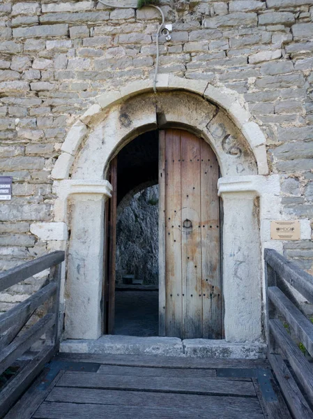 Entrance Medieval Ottoman Fortress Srebrenik Town Srebrenik — Φωτογραφία Αρχείου