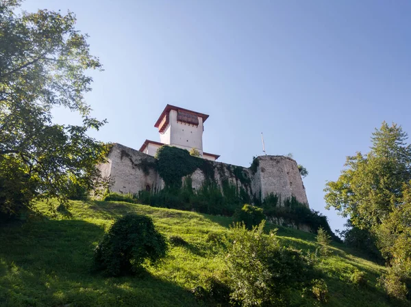 Castillo Gradacac Ciudad Gradacac Bosnia Herzegovina Monumento Nacional — Foto de Stock