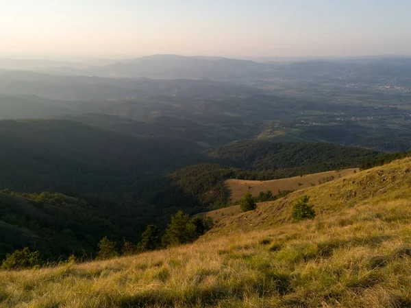 Pohled Vrcholu Gostilj Horu Ozren Svazích Vesnicích Údolí Krajina Kopcovitého — Stock fotografie