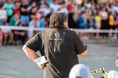 Zeljko Kasap program sunucusu, dublör gösterisi