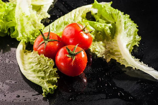 Tomato water droplets — Stock Photo, Image