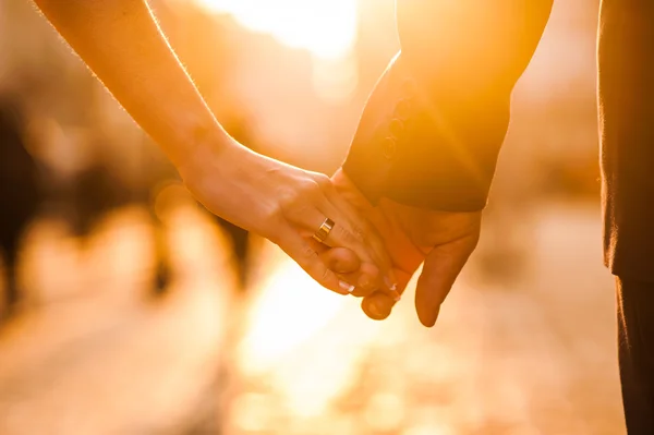 Beautiful couple holding — Stock Photo, Image