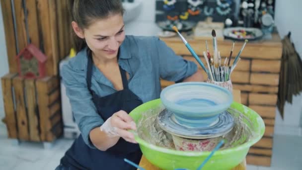 Young Artist Pottery Studio Making Bowl Her Hands Handmade Creative — Stock Video