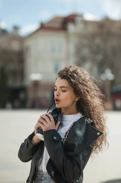 Beautiful Girl Drinking Coffee Street — Stock Photo, Image