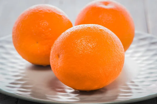 Fresh Oranges Table Juicy Fruit Vitamins Useful Food Vegans — Photo