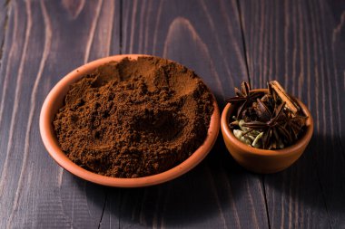 Ground fresh coffee beans on the table.fragrant arabica coffee.