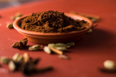 Ground fresh coffee beans on the table.fragrant arabica coffee.