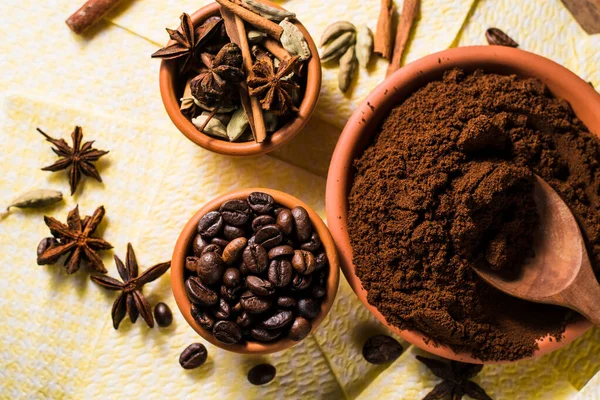 Fragrant Arabica Coffee Ground Coffee Spices Star Anise Cinnamon — Stock Photo, Image