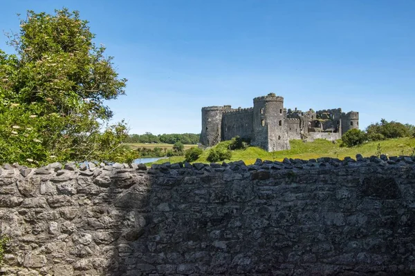 Carew Castel Pembrokeshire Gales — Foto de Stock
