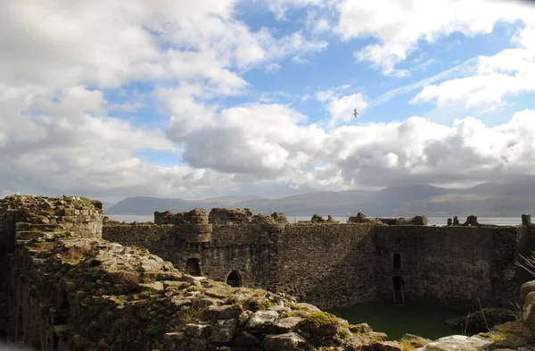 Beaumaris Ruina Castillo Anglesey Isla Reino Unido — Foto de Stock