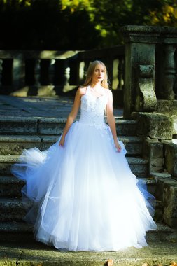 Şehvetli çekici gelin