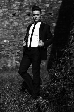 Dostum teşkil etmektedir takım düğmeleri 