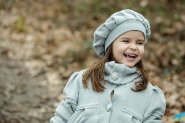 sonbahar Park küçük kız