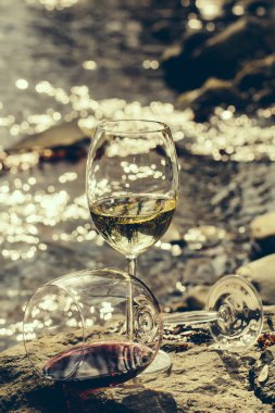 Winwe cam su yakınında