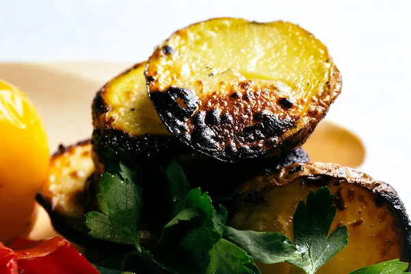 Grilled potato with parsley — Stock Photo, Image