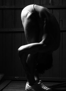 Kaslı adam Studio'da eğitim