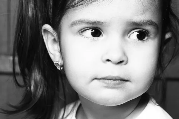 Emotional little girl — Stock Photo, Image