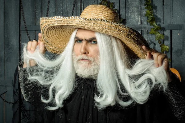 Oude man in hat baard — Stockfoto