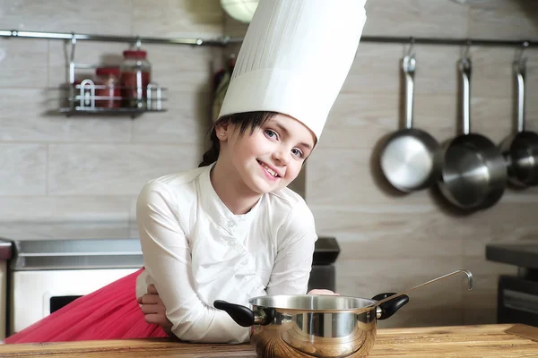 Little girl cook — Stock Photo, Image