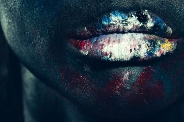 Kadın paited dudaklar