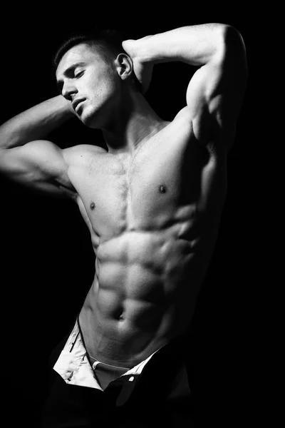 Hombre musculoso sexy — Foto de Stock