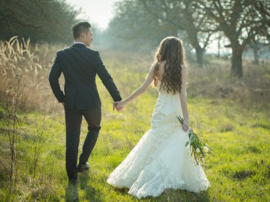 Düğün iki açık yürüyor