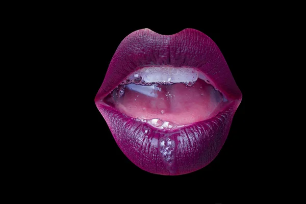 Sexy vrouwelijke lippen — Stockfoto