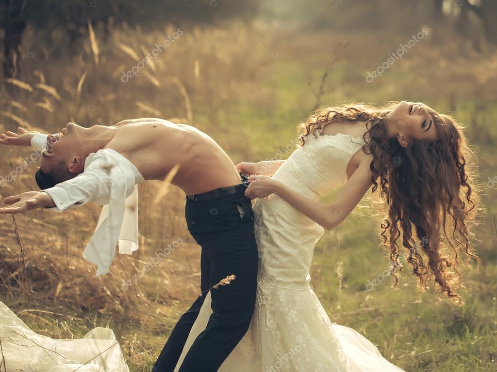 Sexy Hochzeitspaar Bild