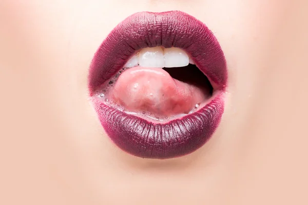 Σέξι γυναικεία χείλη — Φωτογραφία Αρχείου