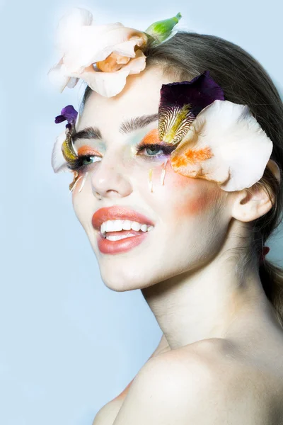 Girl with floral makeup — Stock Photo, Image