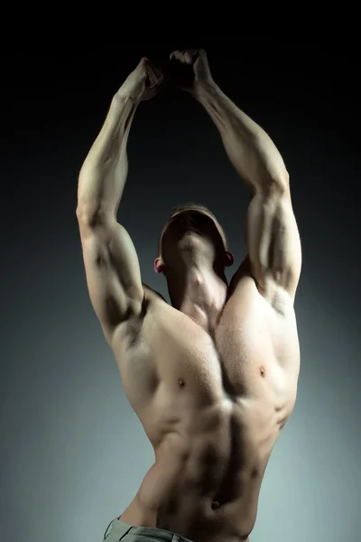Hombre muscular con cuerpo sexy —  Fotos de Stock