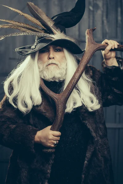 Viejo cazador de druidas con astas —  Fotos de Stock