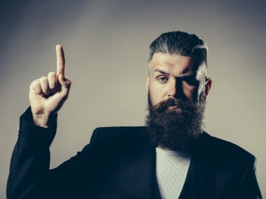 Ceketli sakallı yakışıklı adamı