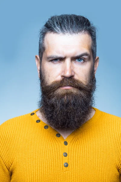 Bearded serious man — Stock Photo, Image