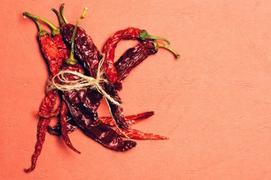 ip kırmızı biber biber