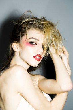 Sanat makyaj ile güzel kadın