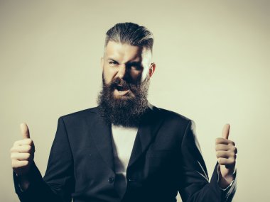 Ceketli sakallı yakışıklı adamı