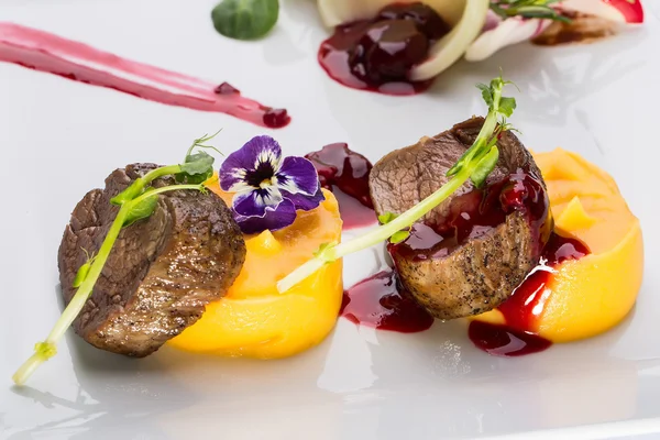 Rinderfilet Mignon — Stockfoto