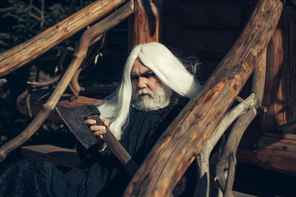 斧の老人 — ストック写真