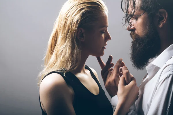 Young sexy couple — Stock Photo, Image