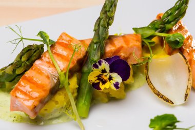 Somon ızgara biftek