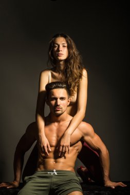 Studio seksi genç Çift