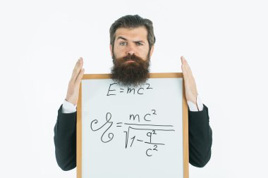 sakallı adam einstein formül ve Newton yasaları