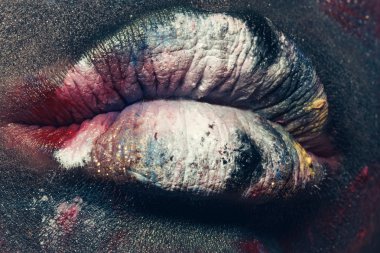 Kadın paited dudaklar