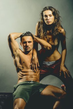 Studio seksi genç Çift
