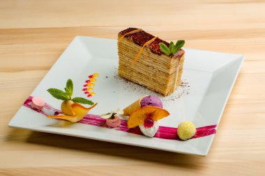 Süslü pasta tatlı