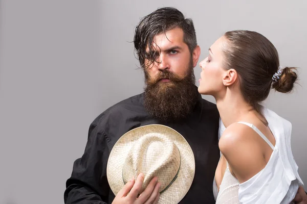 スタイリッシュなセクシーなカップルの帽子 — ストック写真